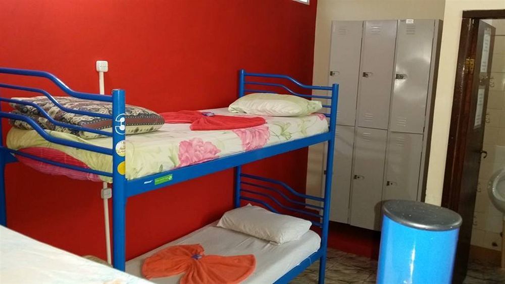 Residencial Noelia Hostel 푸에르토이과수 외부 사진