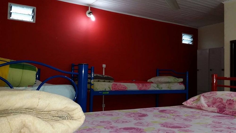 Residencial Noelia Hostel 푸에르토이과수 외부 사진