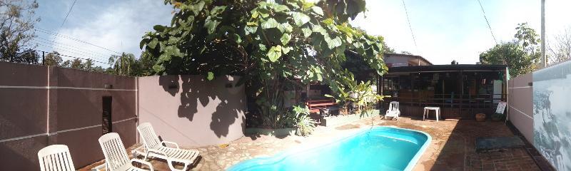 Residencial Noelia Hostel 푸에르토이과수 외부 사진